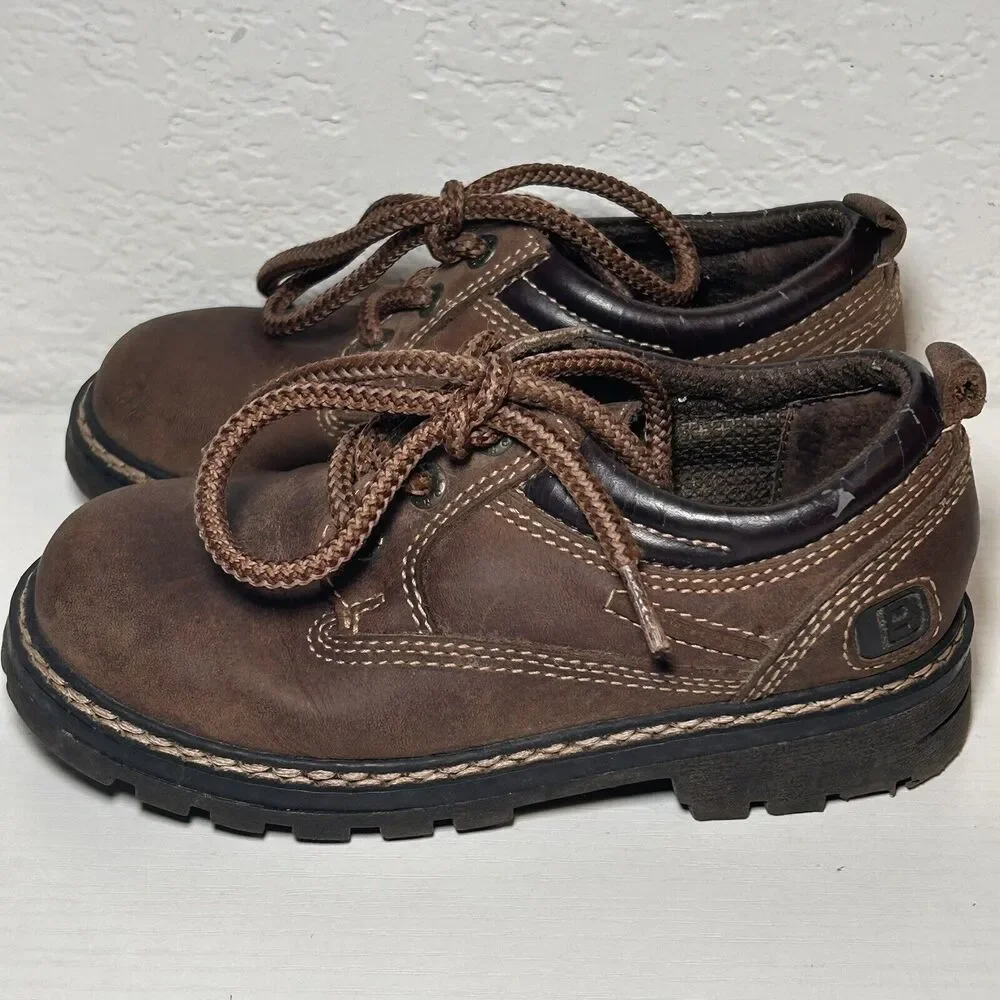 Kenneth Cole Reaction Boys Size 10 M Brown Leather Dress Boot Sneaker Shoes